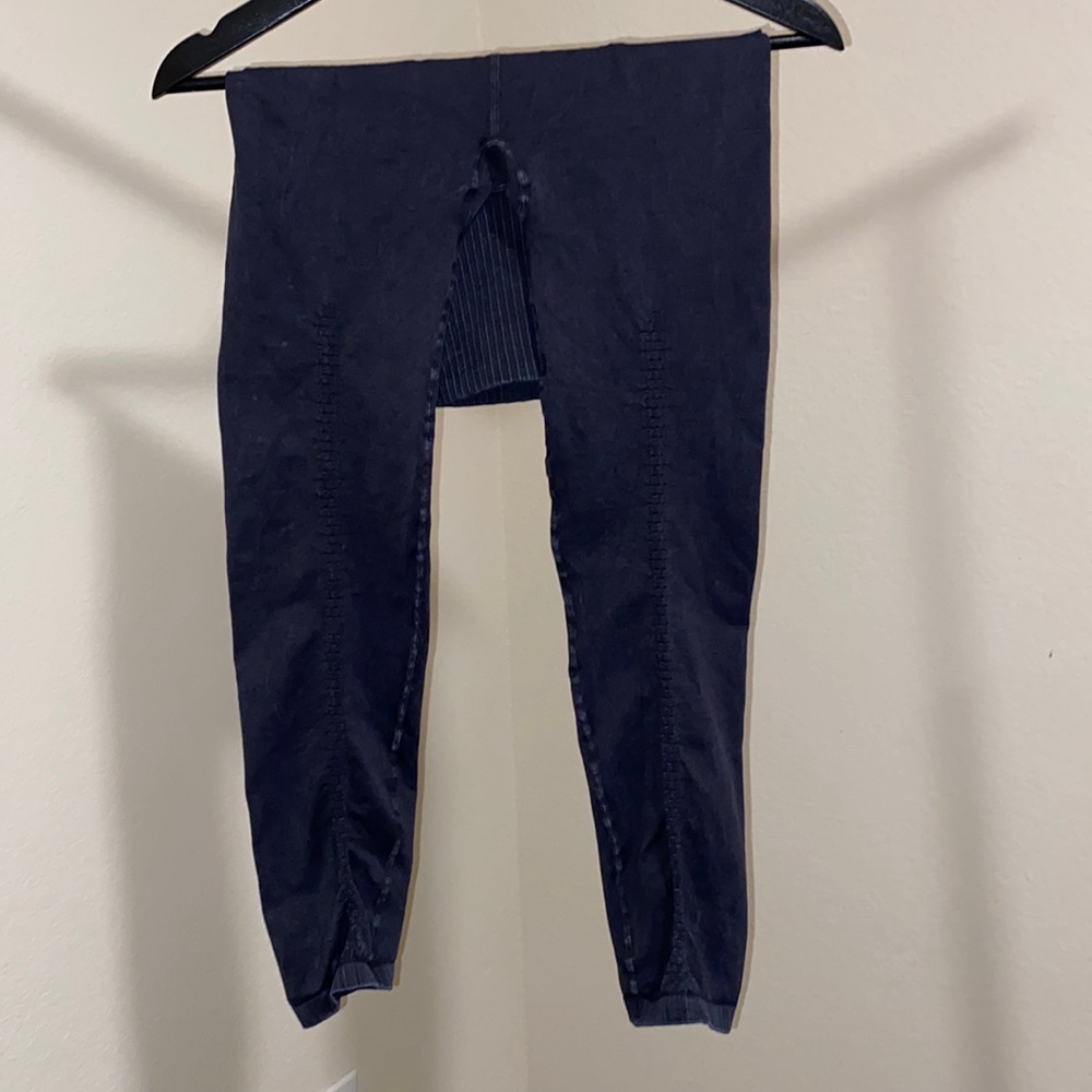 NWOT Free People Movement Good karma leggings size m/l color washed black - Picture 8 of 9